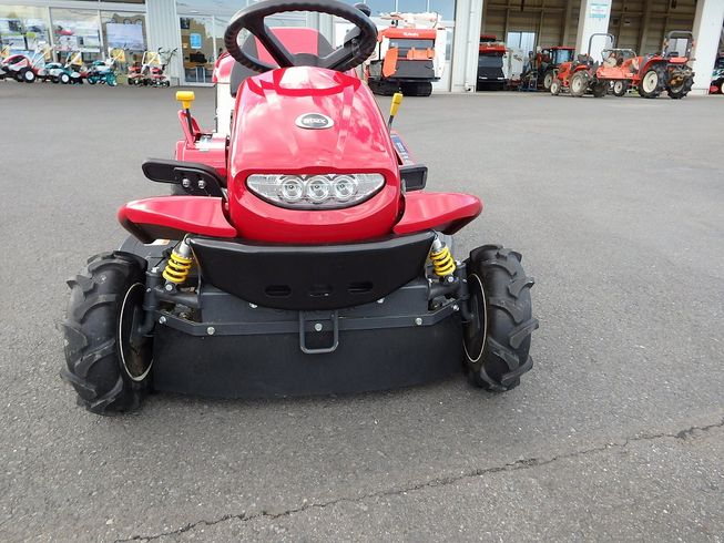 草刈機 R9520 刈馬王!!　現行機 写真２